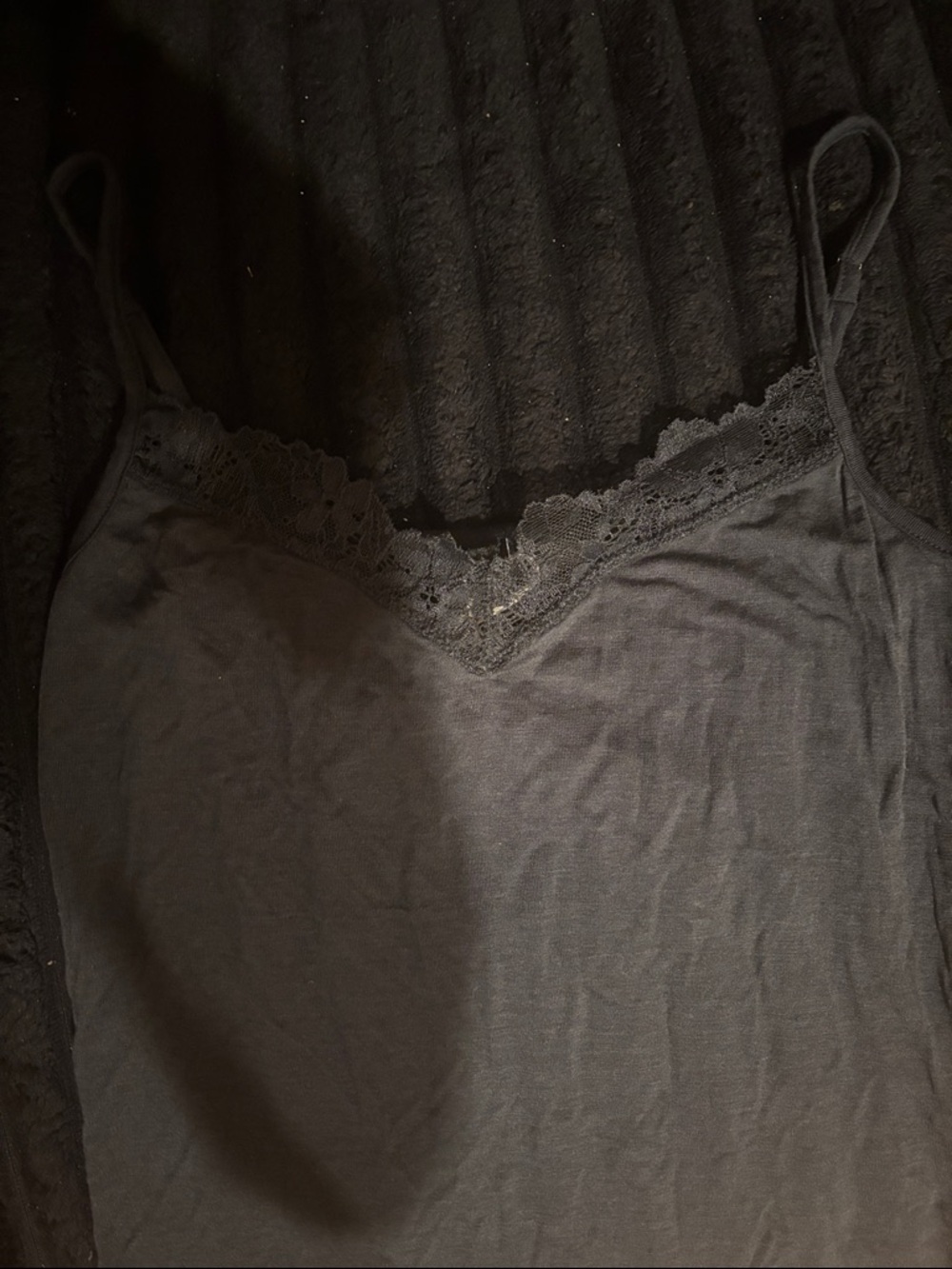 SKIMS Sheer Modal Lace Cami • NWT •Never Worn •Onyx (Black)• XXS - Picture 4 of 5